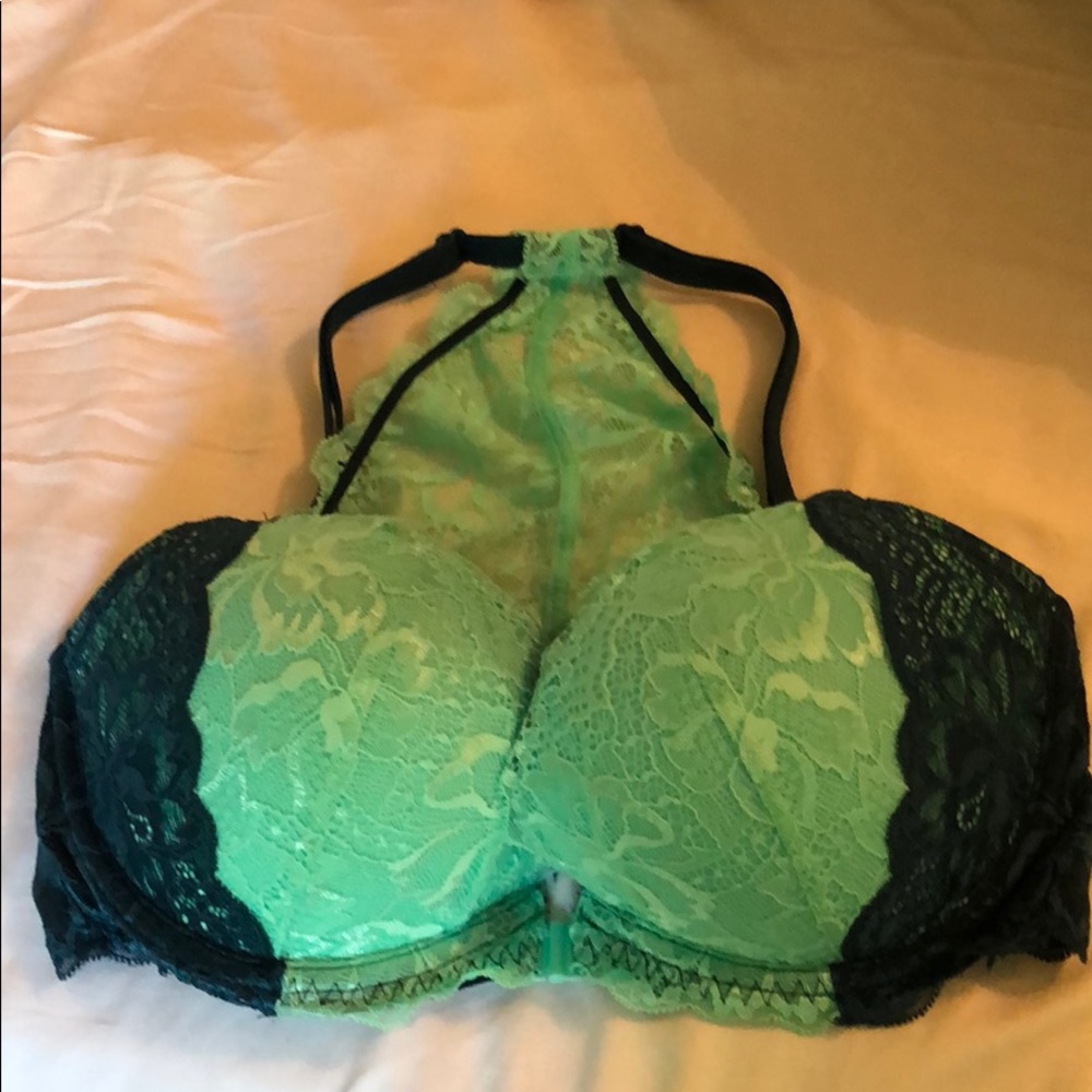 Victoria Secret bra. NWOT